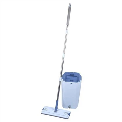 Set simplu de mop și găleată